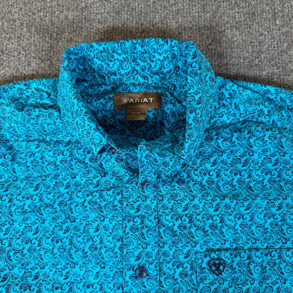Ariat Men Teal Blue Paisley Short Sleeve Button Down Shirt 10022422 Size M #4025